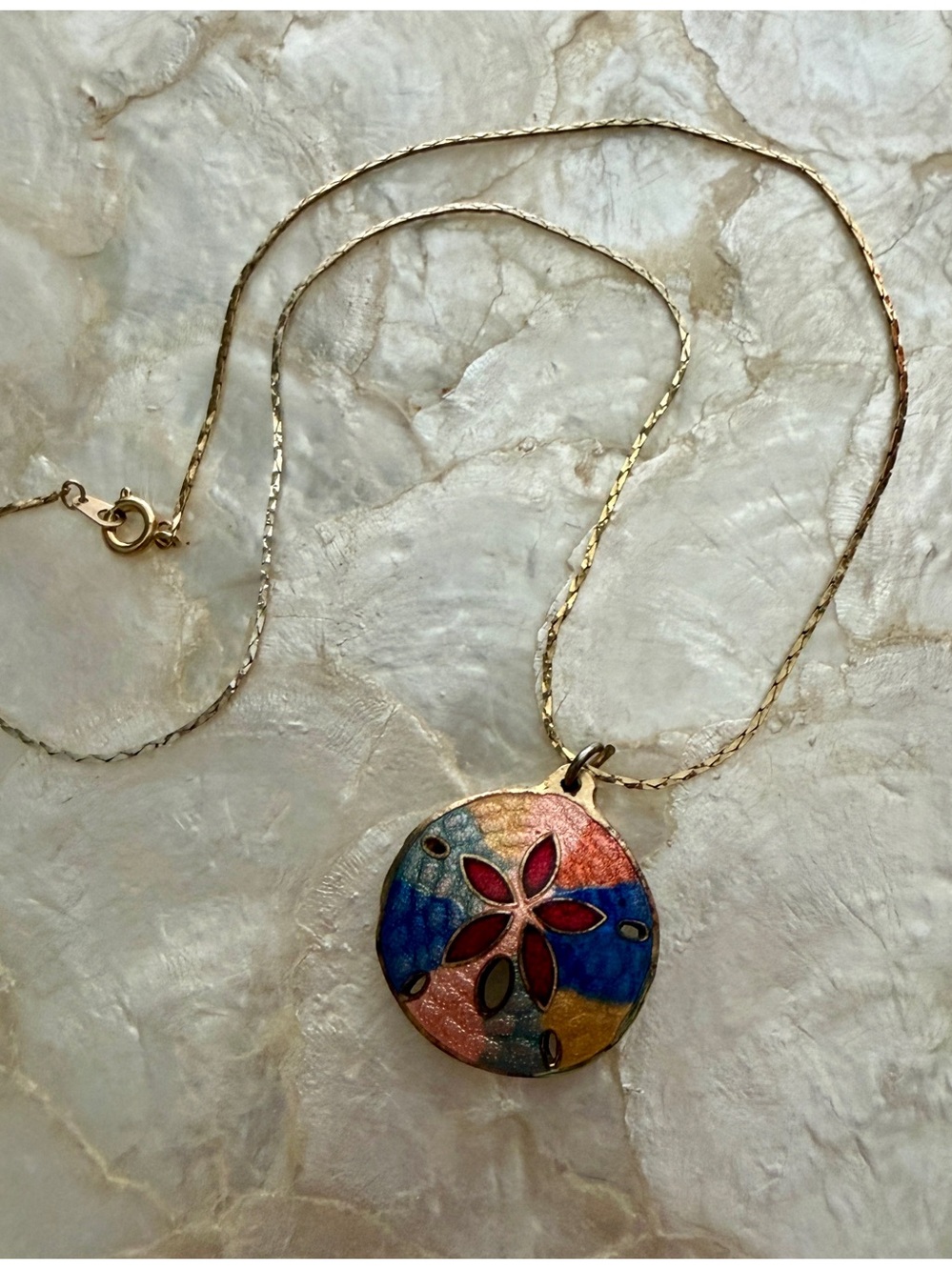 Vintage Cloisonné Enamel Sand Dollar Necklace Gold Tone Coastal Beach Boho